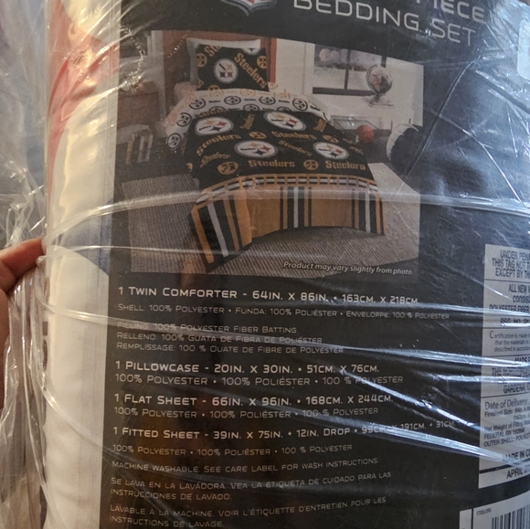 Other - Steelers twin bed 4 piece